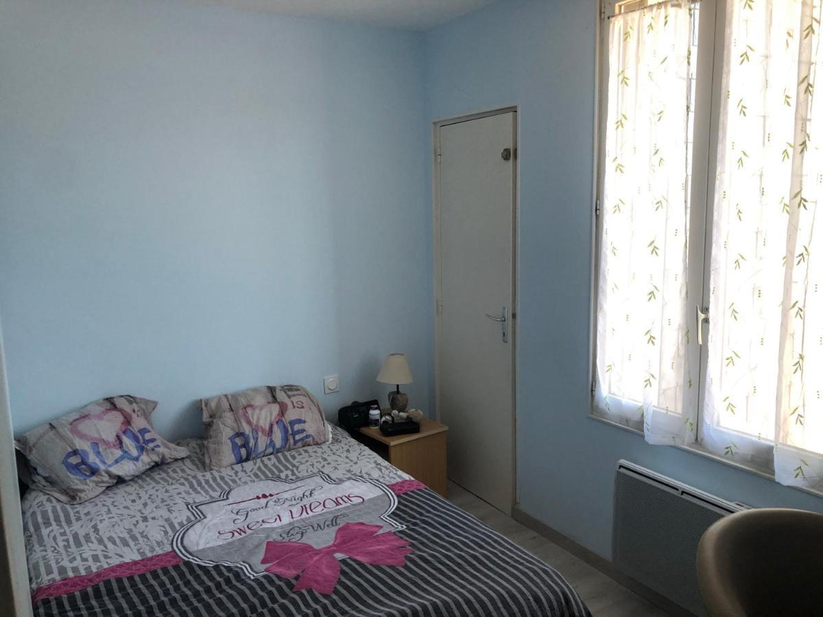 Appartement Lisieux Calme Tres Bien Equipe Dış mekan fotoğraf